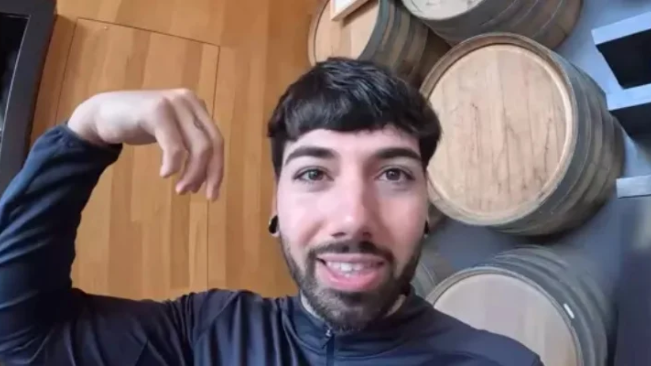 İstanbul'da saldırıya uğrayan İspanyol YouTuber bir eve sığınarak kurtulmuş