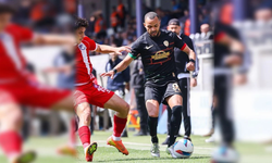 Amedspor ilk yarıyı Çorum FK'ya karşı 1-0 önde bitirdi
