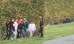 Diyarbakır’da polis şüpheliyi havaya uyarı ateşi açarak yakaladı
