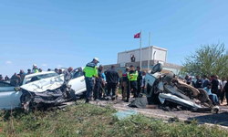 Şanlıurfa’da otomobil çarpışması: 3 kişi hayatını kaybetti