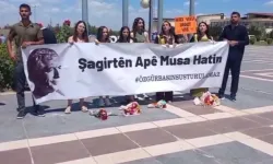 Dicle Üniversitesi'nde mezuniyet töreni gerginliği: Kürtçe pankart engellendi