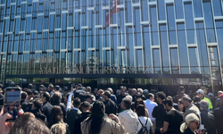 Sırrı Süreyya Önder’in cenazesi AKM’ye getirildi: Törene yoğun katılım