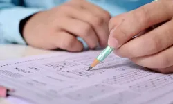 Ayvalık’ta kimliksiz sınav girişine soruşturma