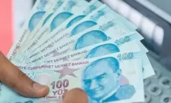 Kamuda sözleşmeli personele zam ve ek hak