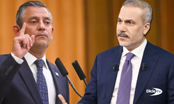 Özgür Özel'den Hakan Fidan'a: "Varsa, yoksa TikTok"