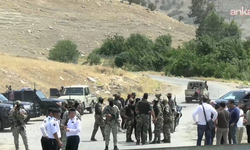 PKK’lı gruptan silah bırakma töreninde ilk açıklama: “Silahlarımızı özgür irademizle imha ediyoruz”