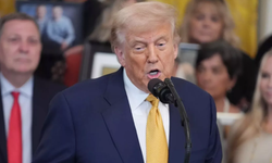 Trump, Jeffrey Epstein hakkındaki dosyaların yayınlanmasını emretti