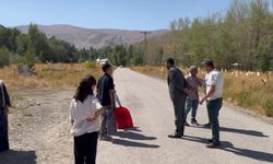 Taşımalı eğitim çöktü: Çocuklar at sırtında okula