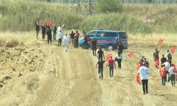 Zeydan Karalar’a seslenen Adanalılara jandarma engeli