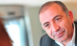 Gürsel Tekin'in kafası karışık: "Gideceğim, gitmeyeceğim"