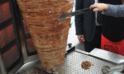 999 kişiyi zehirleyen tavuk döner: Tutuklulular salıverildi