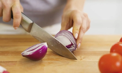 Soğan doğrarken ağlamaya son