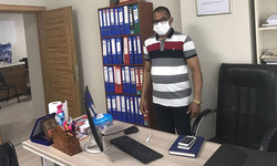 Gineli doktor Sekouba Conde'ye sınırdışı tehdidi