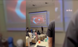 Atatürk’ü anma töreninde telefonla konuşan öğrenci disipline sevk edildi