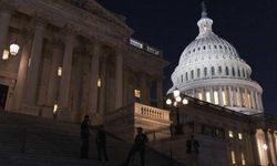 ABD'de hükümet 43 gün sonra açıldı: