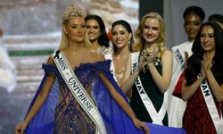Miss Universe'de 'hile' tartışması: İki jüri üyesi istifa etti