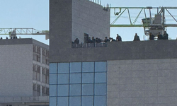 Diyarbakır'da şehir hastanesi inşaatında çalışan işçiler isyanda