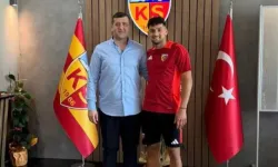 MHP Milletvekili bahisten ceza alan futbolcuya sahip çıktı