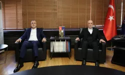 Bakan: Asgari ücret görüşmelerinde masada işçi olmaması büyük eksik değil