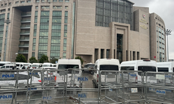 Sadettin Saran: Çağlayan Adliyesi TOMA ve çevik kuvvetle kapatıldı