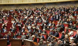 Fransa’da evlilikte “seks borcu” kaldırılıyor