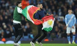 Manchester City-Galatasaray maçında Kürdistan bayrağı protestosu