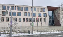 Berlin’de Türkiye Büyükelçiliğine boyalı saldırı