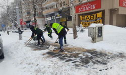 Diyarbakır’da kar seferberliği: 1.288 personel sahada, Ana arterler açık