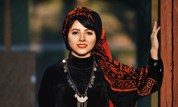 Kürt Sanatçı Yalda Abbasi İran'da tutuklandı