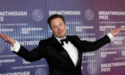 Elon Musk, servetiyle rekor kırdı: Tarihe geçti