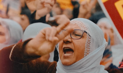 Rojava direnişine müzikli yemin: “Sonda Rûmetê” yayımlandı