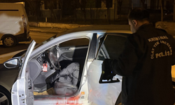 Kayapınar’da seyir halindeki otomobile silahlı saldırı: 1 ağır yaralı