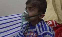 Kobani'de ilaç krizi derinleşiyor, kuşatma sürüyor