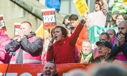 İngiltere'de 550 bin üyeli sendika Rojava için harekete geçti