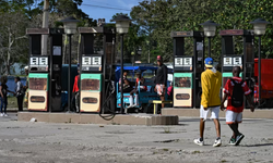 Trump’tan Küba’ya Sürpriz Petrol İzni: Abluka Hafifliyor mu?