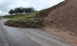 Diyarbakır’da korkutan görüntü! Toprak yola böyle indi