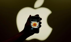 Apple’ın 50. Yılı: iPhone’u Tasarlayan Ekibin İtirafları