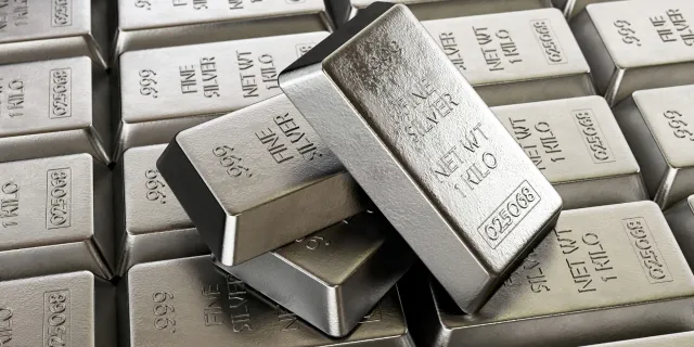 Gümüş rekora doymuyor