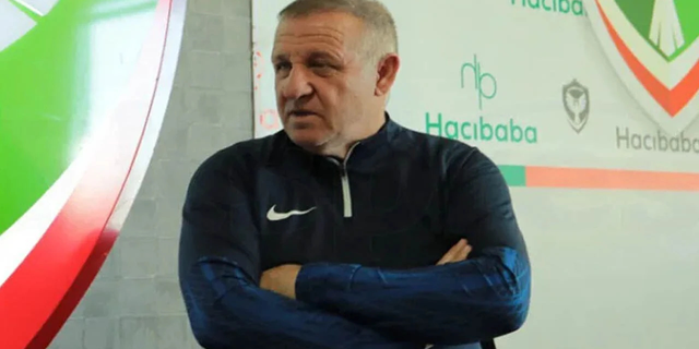 Mesut Bakkal’dan dikkat çeken sözler: Şampiyonluk sezonunu hatırlattı