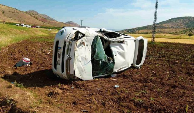 Batman’da kamyonet devrildi: 1 ölü, 2 yaralı