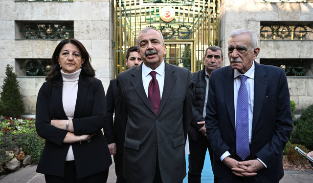 DEM Parti İmralı Heyeti'nden açıklama: “Gerçek dışı notlara itibar edilmemeli”