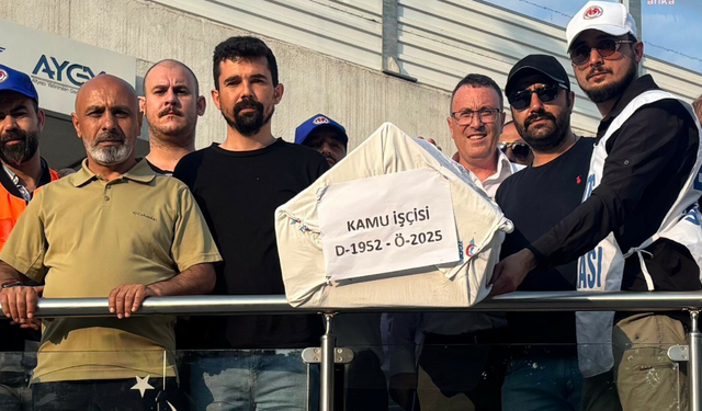 Marmaray’da iş yavaşlatma eylemi: Seferler aksadı, TCDD "genel bakım" dedi