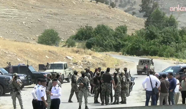 PKK’lı gruptan silah bırakma töreninde ilk açıklama: “Silahlarımızı özgür irademizle imha ediyoruz”