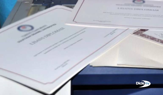 Sahte diploma almak isterken dolandırıldılar, şikâyet ettiler