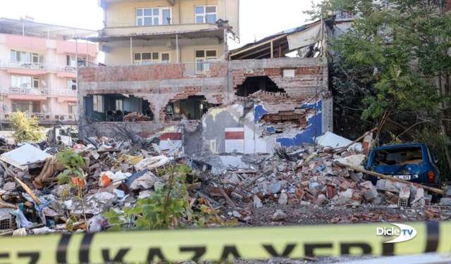 Balıkesir'de deprem: Yıkılan binanın sahibi tutuklandı