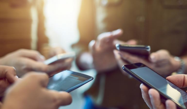 Dünya internetinde rekor: Mobil erişim yüzde 60’ı aştı