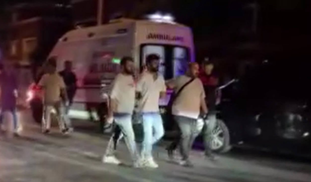 Motokurye kılığında girip boşanma aşamasındaki kadını silahla yaraladı