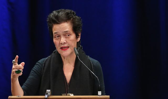 Françoise Vergès: Öcalan’ın çağrısıyla “tarihsel eşikteyiz”, barış tereddütsüz desteklenmeli