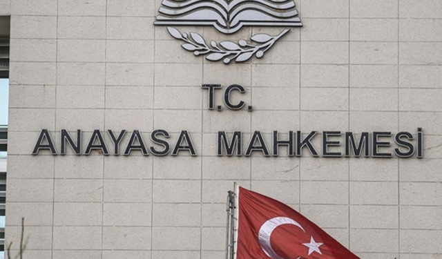 AYM kararı: Beyaz yakalı çalışanın TİS’ten yararlandırılmaması hak ihlali