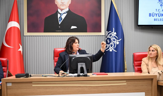 AKP muhalif belediye başkanları için "transfer ekibi" kurdu